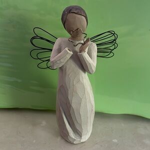 Willow Tree Angel 2004 Bright Star Figurine